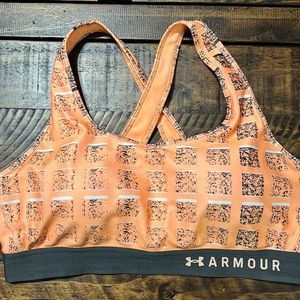 Under armour sports bra size XL